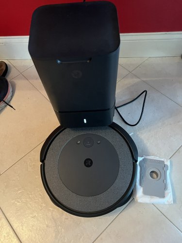 Фото Робот пилосос iRobot Roomba i3+ від користувача Igor Kovalenko